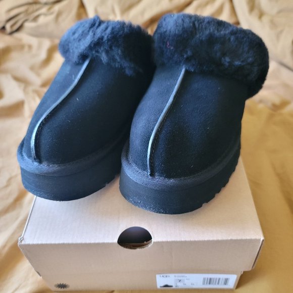 UGG Shoes - UGG DISQUETTE